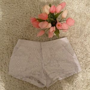 Guess lace short size 23